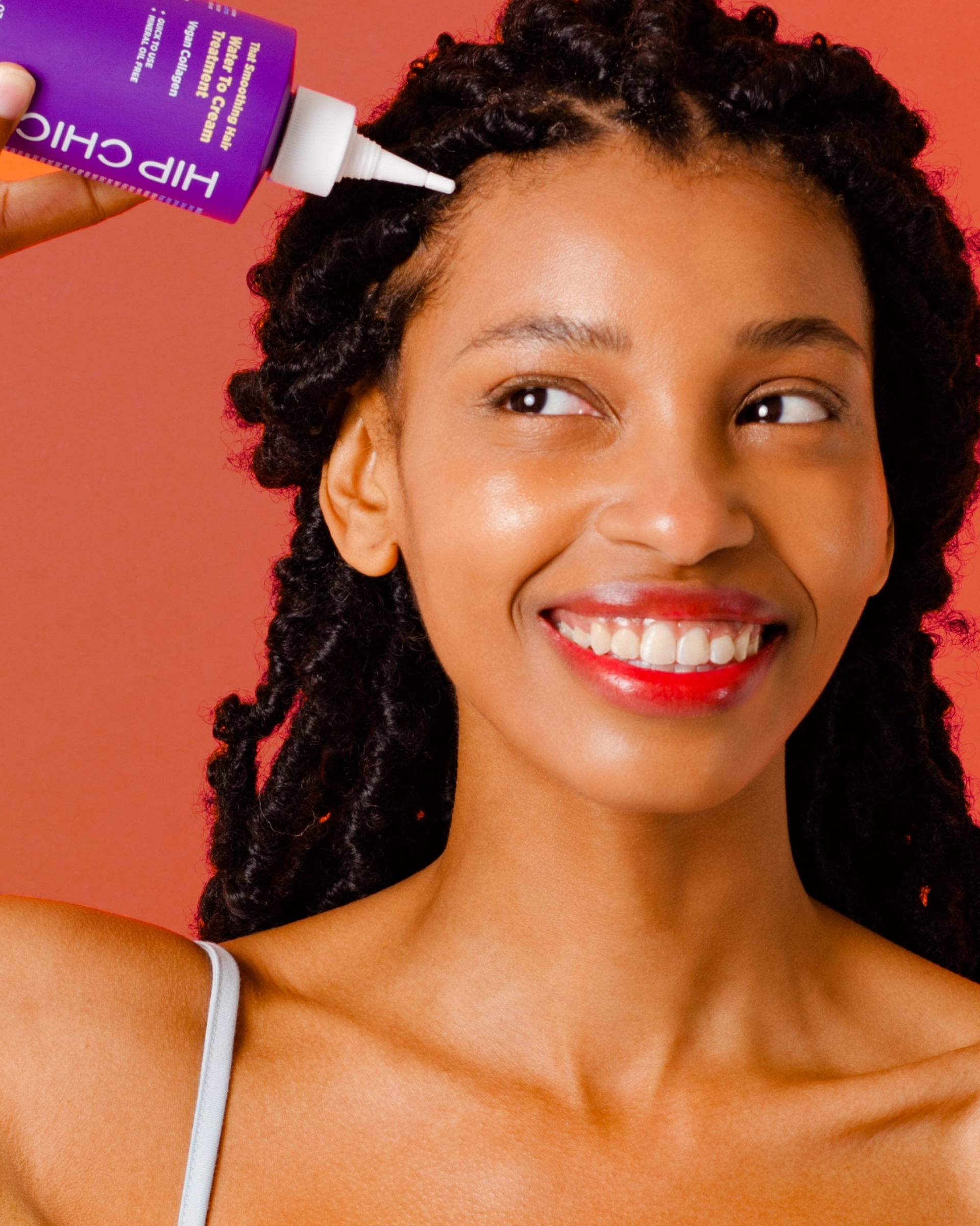 Transform your dry and frizzy hair into silky smooth hair with powerful moisturization!